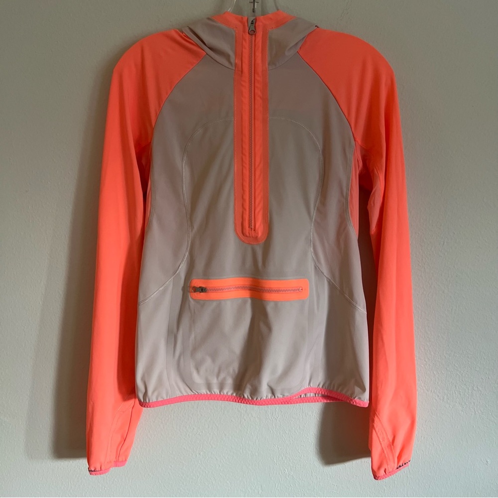 Lululemon Hooded Half Zip Windbreaker Packable Jacket Size 2 Hiking Running Gym
